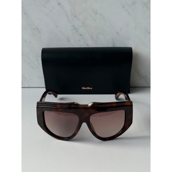 NEW Max Mara MM0083 Oversized Sunglasses in Brown main image 5